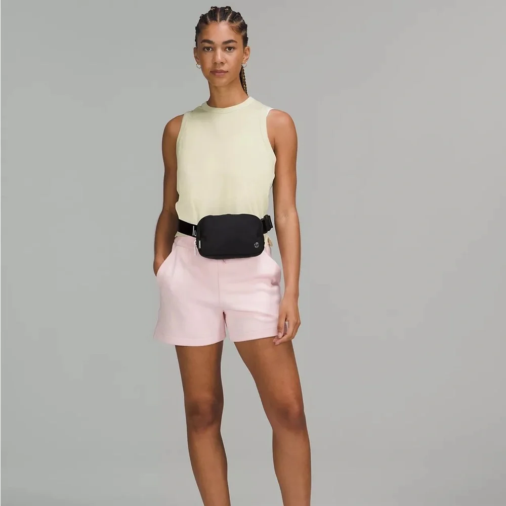 🍋NWT Lululemon Everywhere Belt Bag Wordmark - Picture 6 of 11
